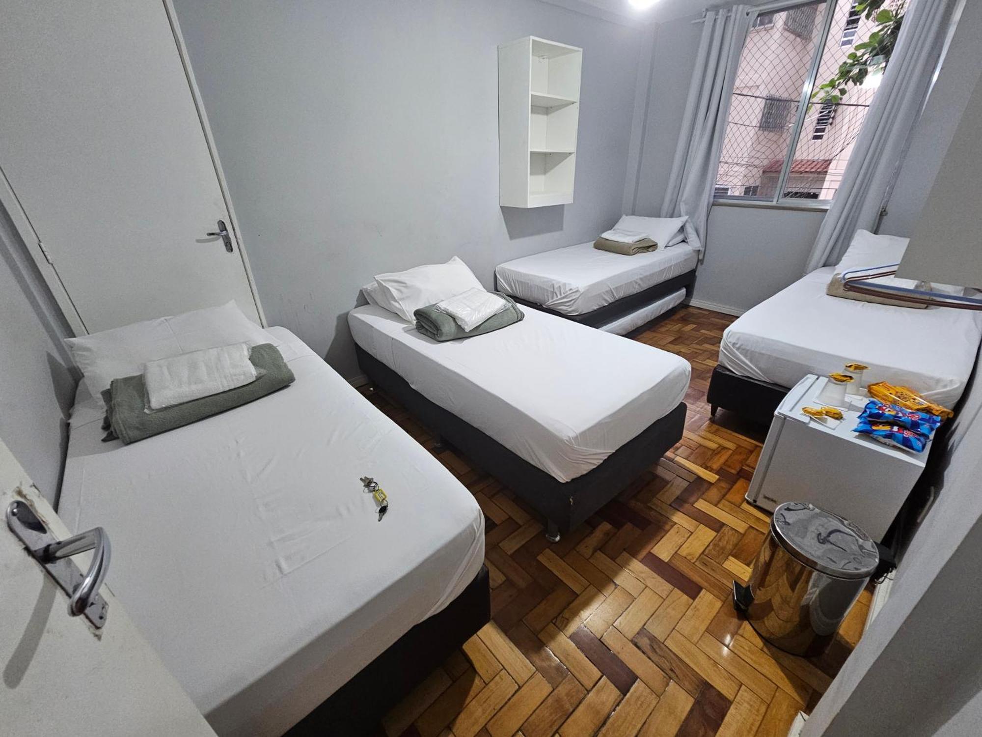 Quarto Privativo em Condominio Rio de Janeiro Esterno foto