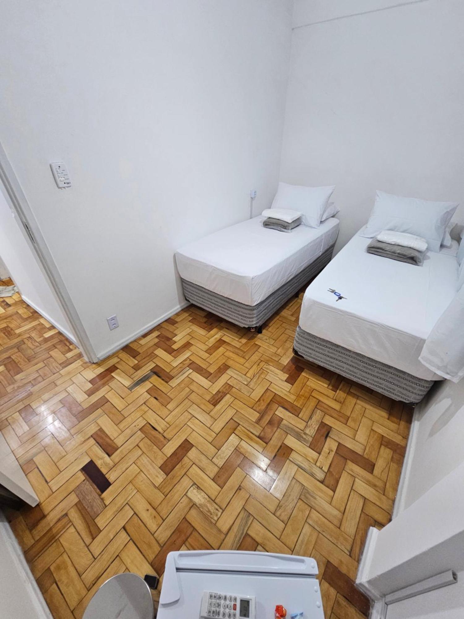 Quarto Privativo em Condominio Rio de Janeiro Esterno foto