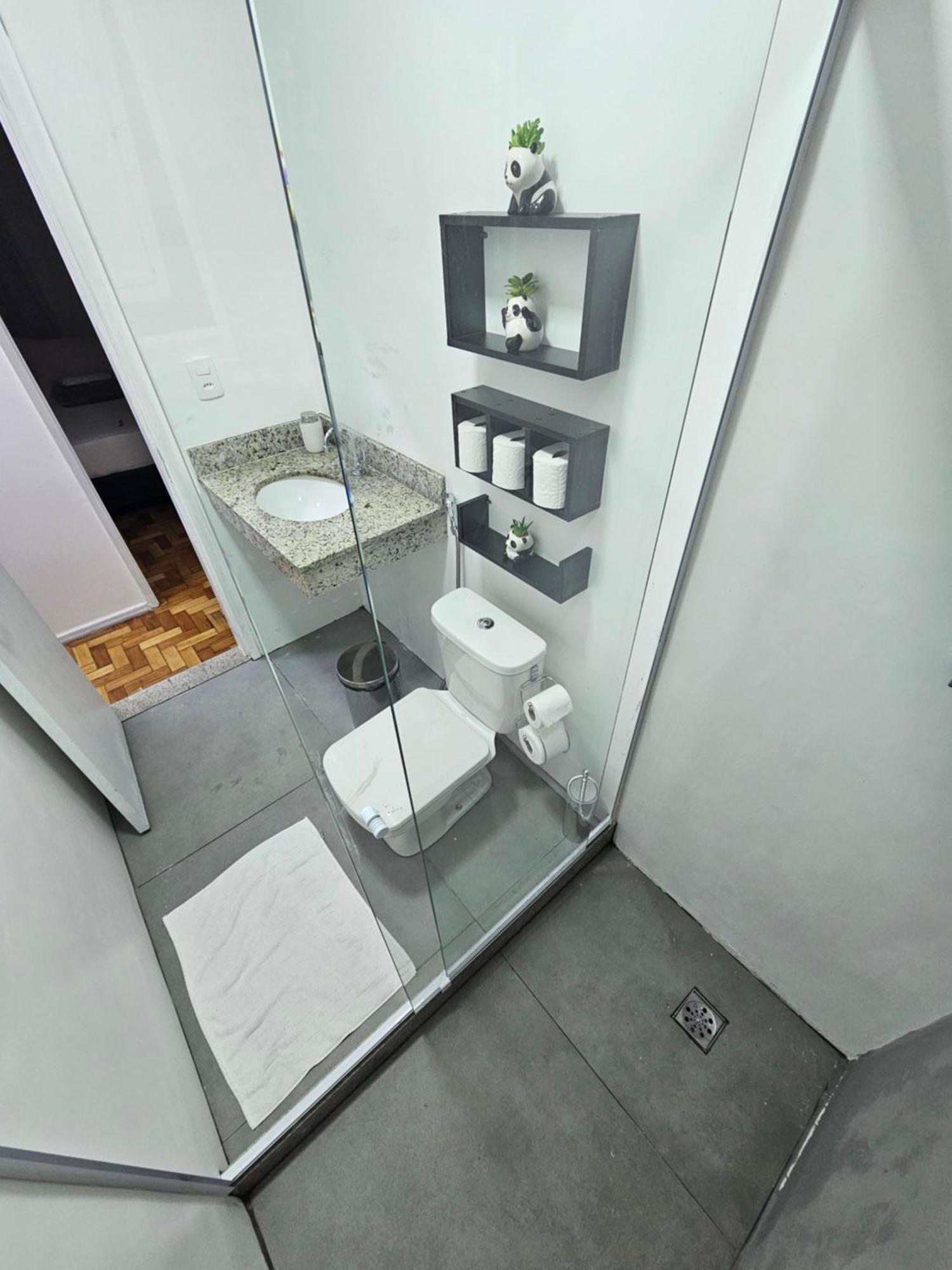 Quarto Privativo em Condominio Rio de Janeiro Esterno foto